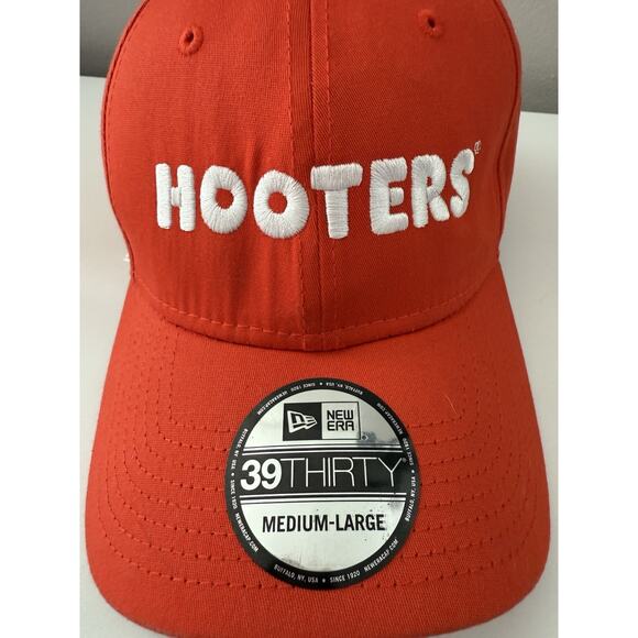 Hooters Orange Hat New Era 39THIRTY Medium Large Fitted Stretch Cap - Picture 5 of 8